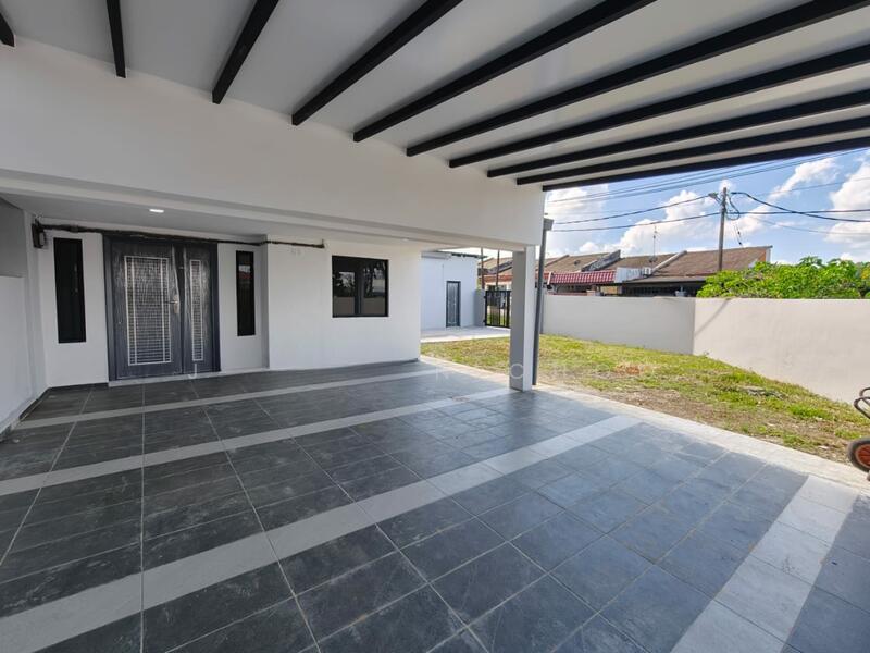 Taman Universiti - 1