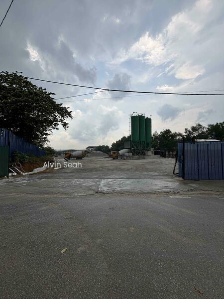 Pulau Meranti, Puchong - 1