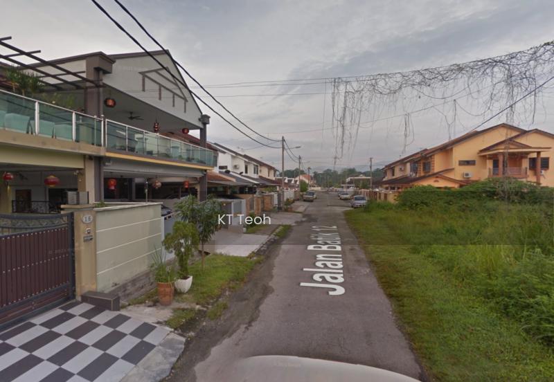 Below Market Value; Renovated 2 Storey Semi-D House @ Medan Pasir Impian - 4