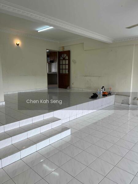 Crescent Court - 3
