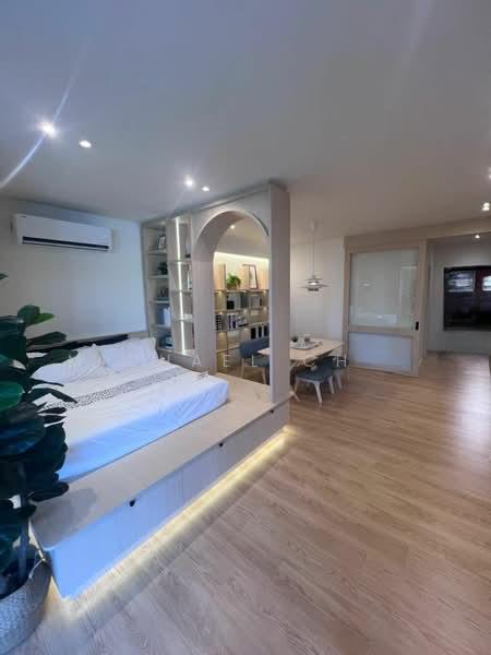 Residential Suites @ HighPark - 2