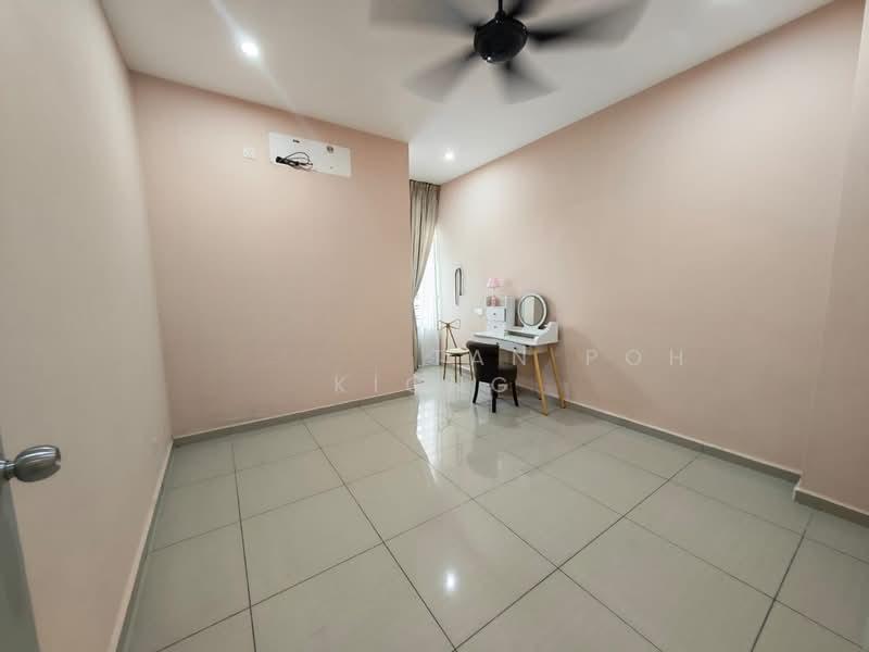 Bandar Baru Uda - 3