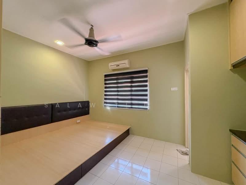 RENOVATED Double Storey Terrace Taman Tasik Prima Puchong - 3