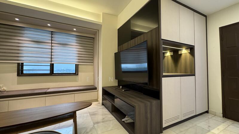 Aloha Tower Condominium - 2