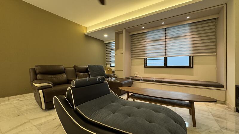 Aloha Tower Condominium - 4