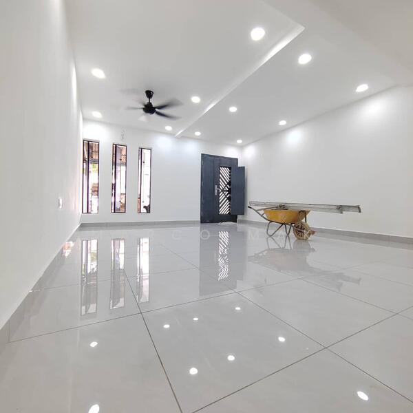 Taman Klang Utama - 1