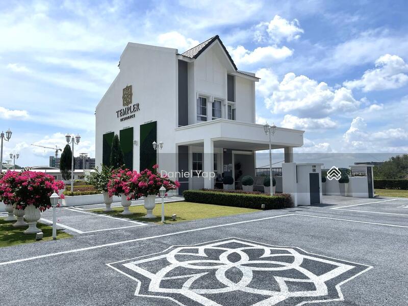 New 2 storey Freehold Templer Residence CORNER BIG LAND AVAILABLE - 4
