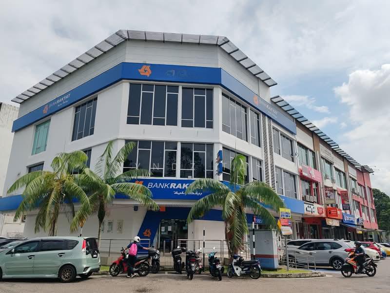 Taman Universiti - 3