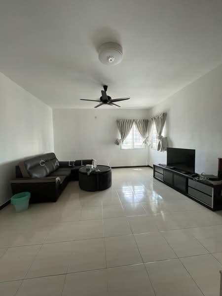 The Embassy (Bangunan Duta Impian) - 3