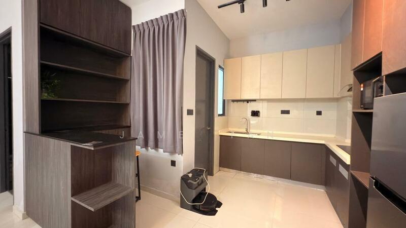 Lovell @ Country Garden Danga Bay - 5