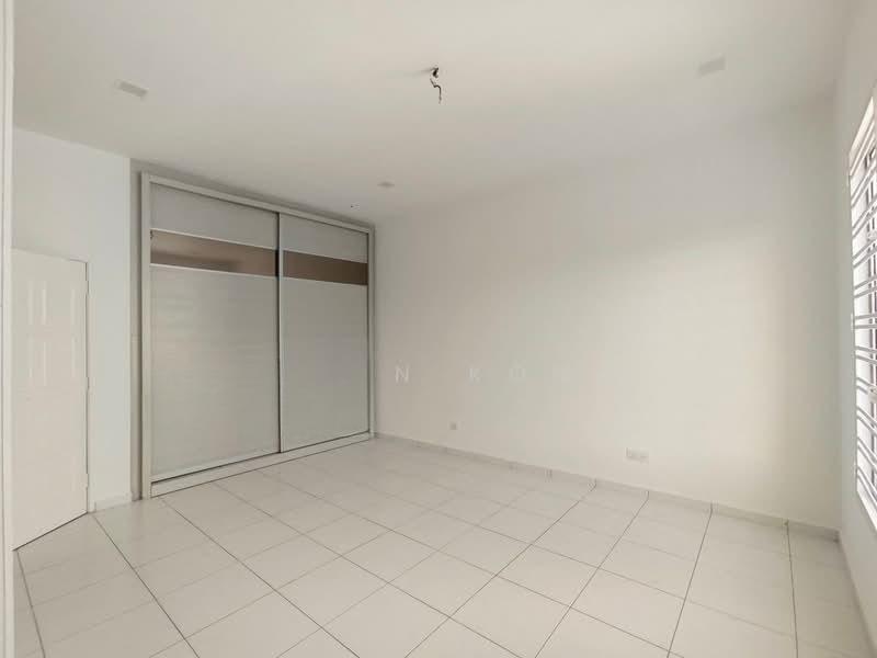 Setia Tropika Setias Tropikas - 2