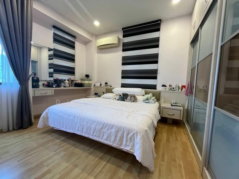 Palm Palladium Condominium - 4