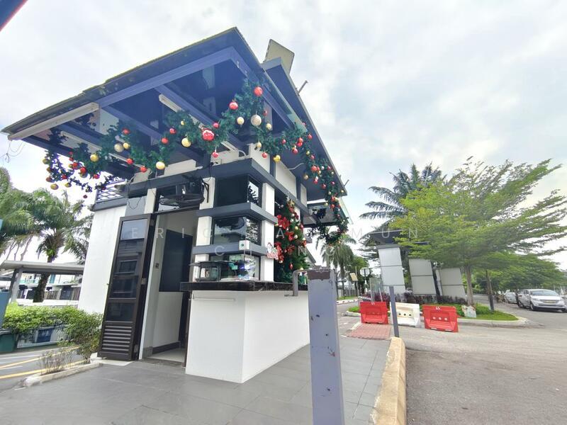 Lakeside Residences - 4