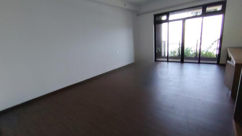 Carnelian Tower 1 - 3