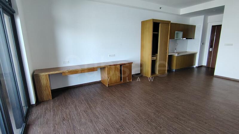 Carnelian Tower 1 - 4