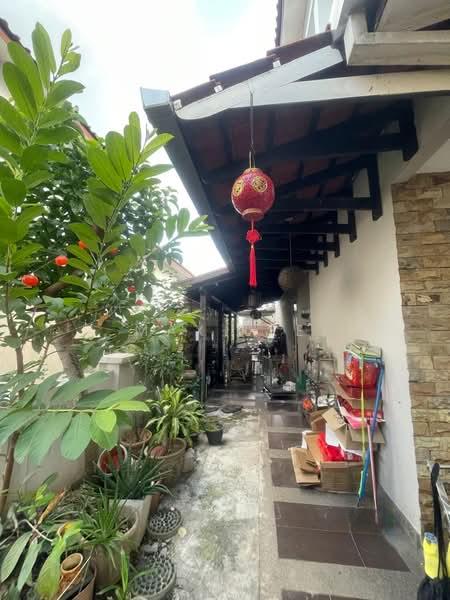 Taman Bukit Serdang - 4