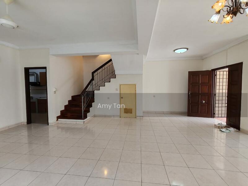 BU6 EndLot @ Bandar Utama (near park) - 2