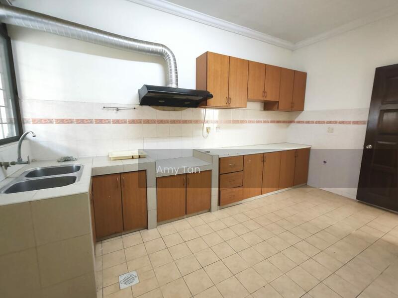 BU6 EndLot @ Bandar Utama (near park) - 4