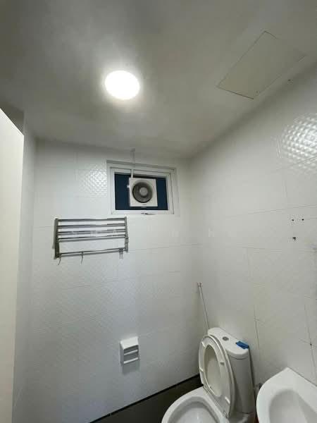 Seasons Amara Larkin - 3