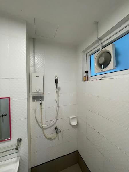 Seasons Amara Larkin - 4