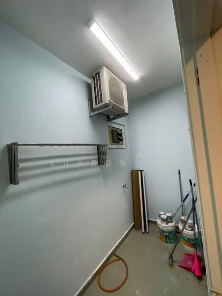 Seasons Amara Larkin - 5