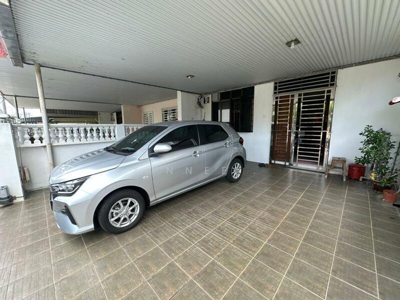 Taman Pekaka Sungai Dua 2 Storey Terrace Fully Extended Unit - 4