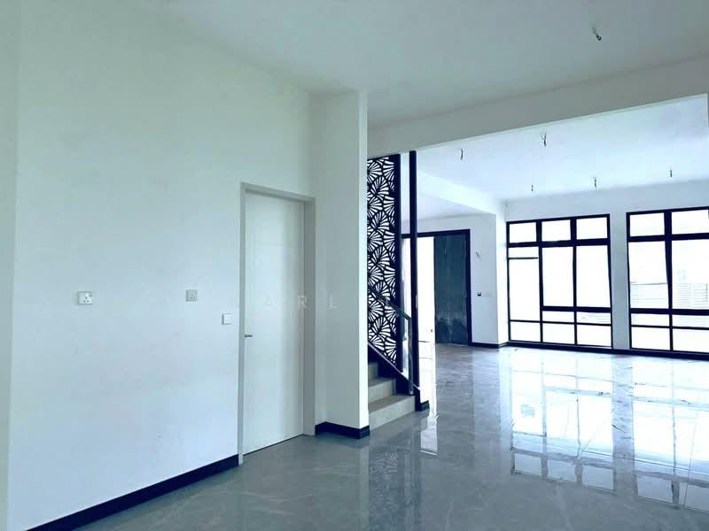 Taman Setia Tropika - 4