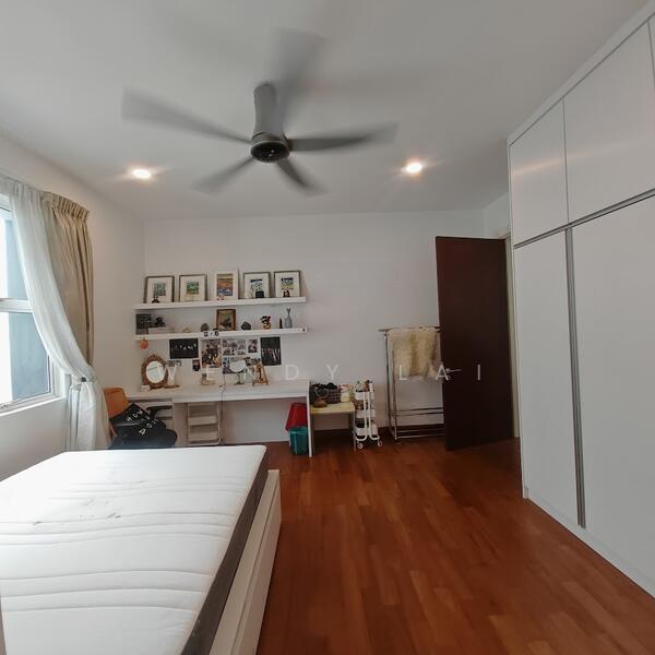 Noble Park Grand Pool Villas East Ledang - 4