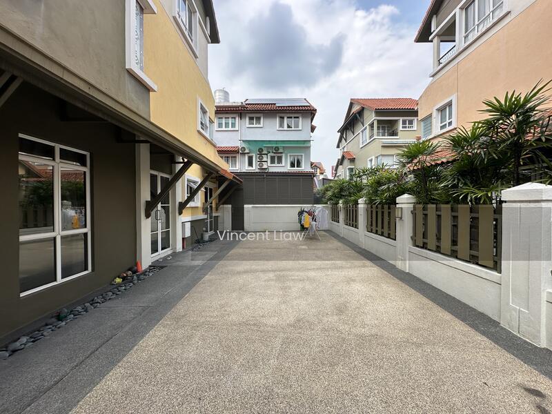 Damansara Legenda - 4