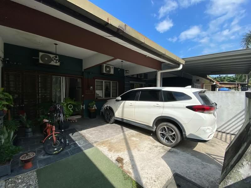 Single Storey Taman Desa Baiduri Meru - Facing Open - Renovated - 1