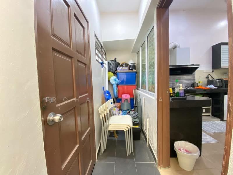 Single Storey Taman Desa Baiduri Meru - Facing Open - Renovated - 5