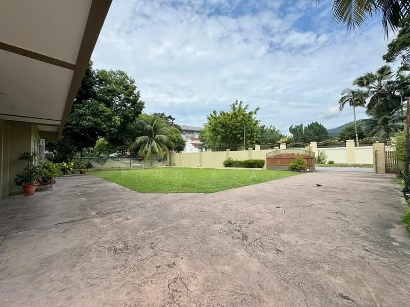 2 STY BUNGALOW | 16000SF | BELL RD near CODRINGTON - 4