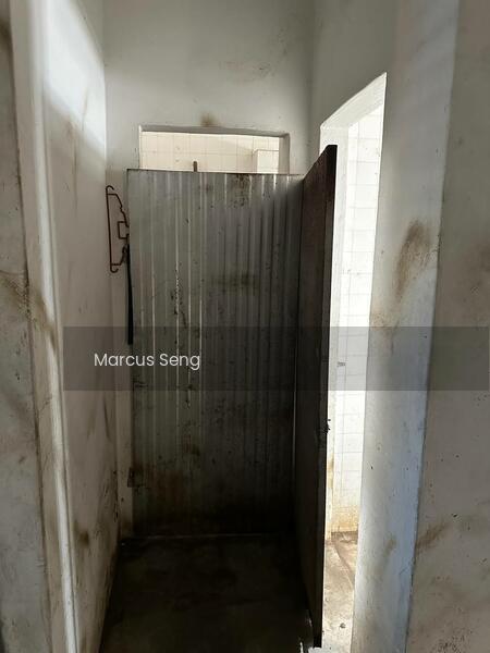 Bercham Double Storey Shoplot For Sale - 4