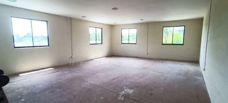 2-Storey Shop Taman Machang Manis - 3