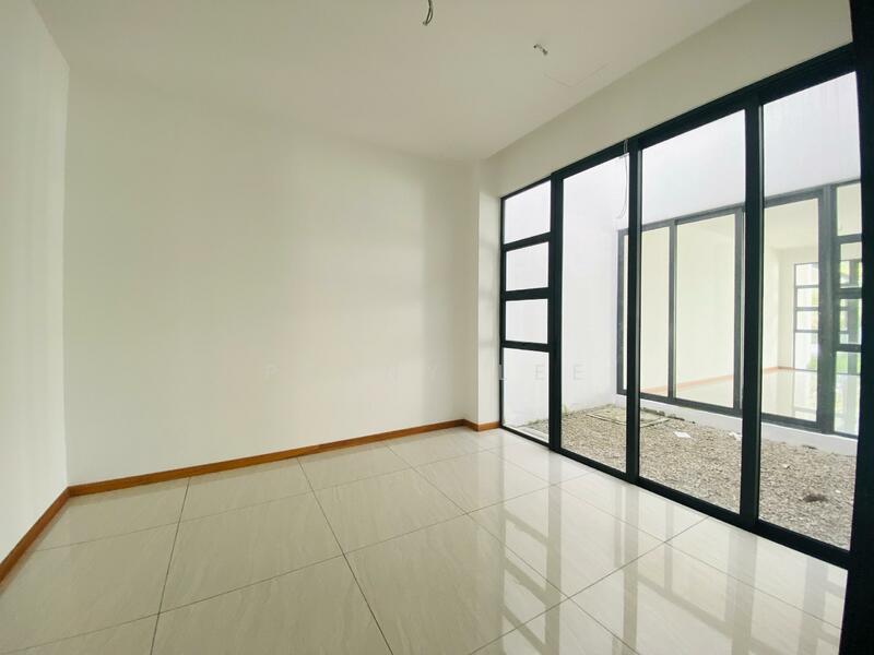 Iskandar Puteri (Nusajaya) - 4