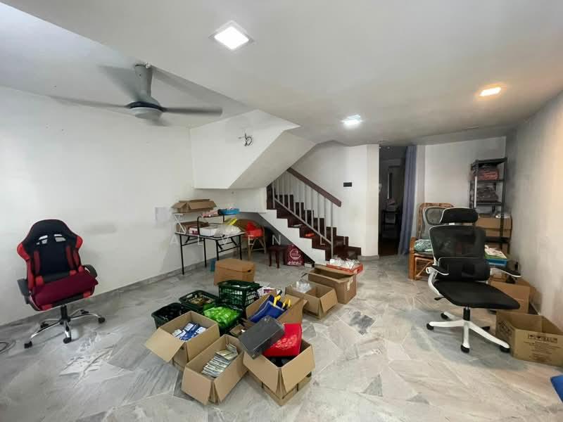 Bandar Menjalara 62B, 16x55, 3rooms, Kitchen Extended - 2