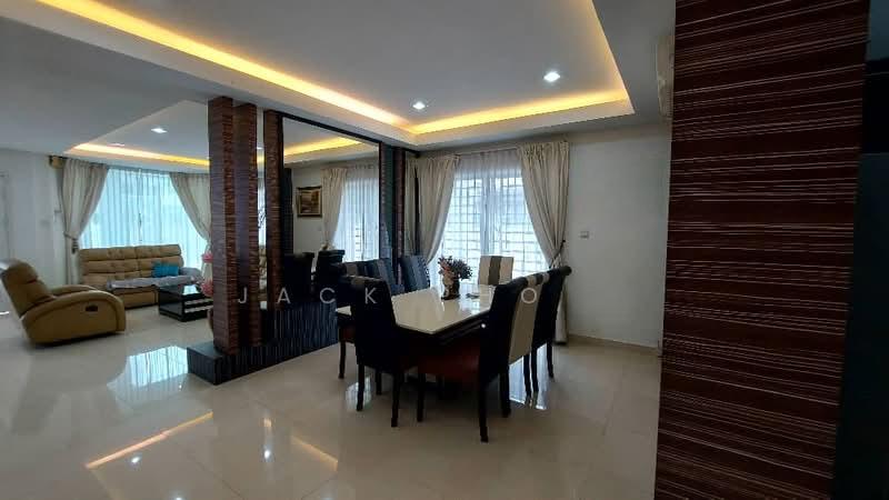 Taman Bukit Kempas - 5