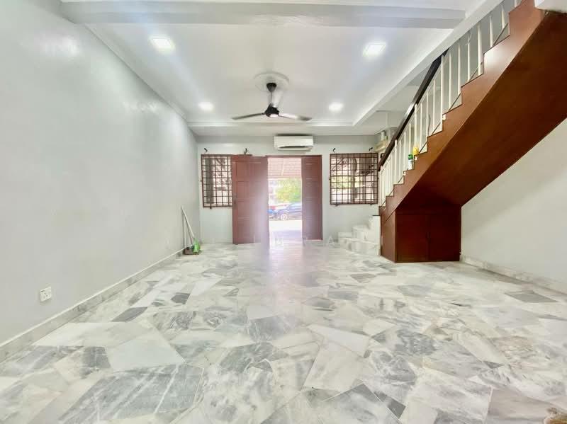 Taman Kosas - 3