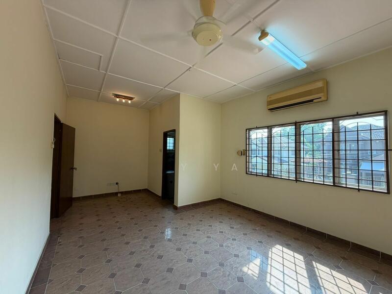 Bungalow at Bandar Country Homes - 4