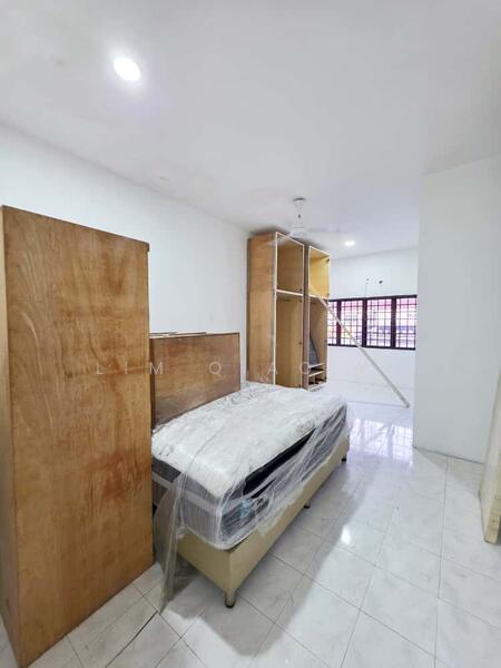 Double Storey Terrace Taman Maju, 83000 Batu Pahat, Johor. - 5