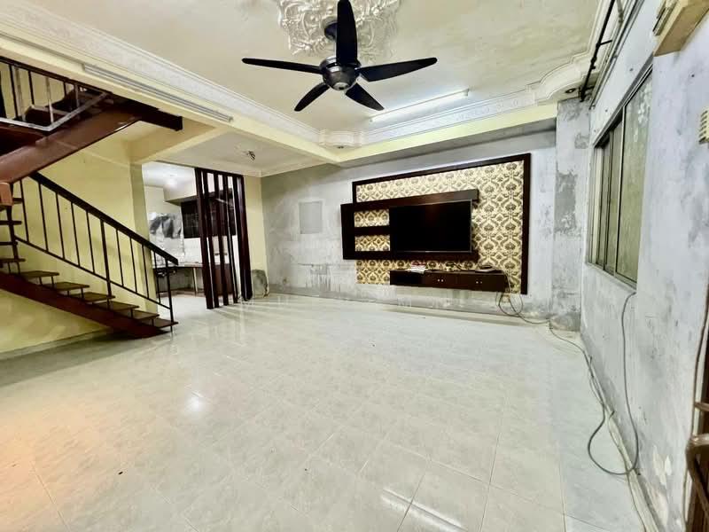 Bandar Tasik Puteri - 5