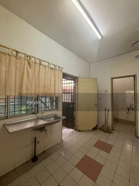 2 Sty Teres Taman Jati Batu 16 Tun Teja Perak Bersatu Rawang - 5