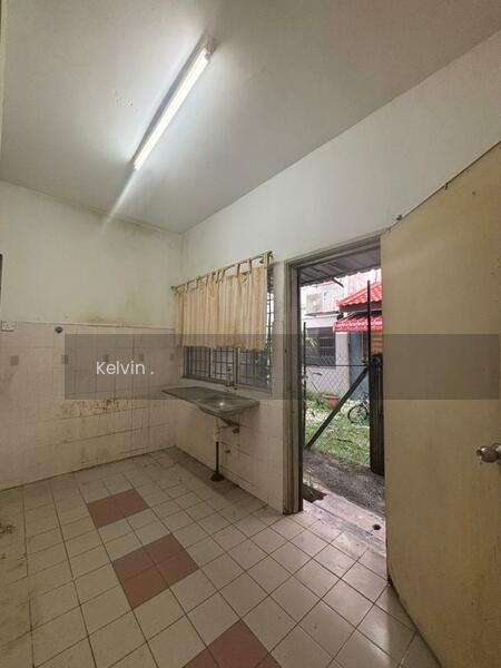 2 Sty Teres Taman Jati Batu 16 Tun Teja Perak Bersatu Rawang - 2