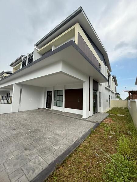 TAMAN IMPIAN EMAS (HONEYDALE RESIDENCE) - 1