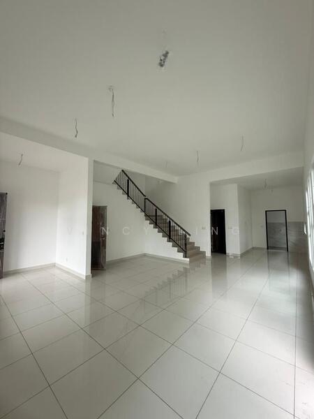 TAMAN IMPIAN EMAS (HONEYDALE RESIDENCE) - 2