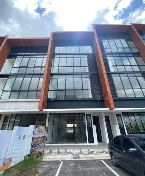 Business Boulevard @ Central Park Tampoi - 2