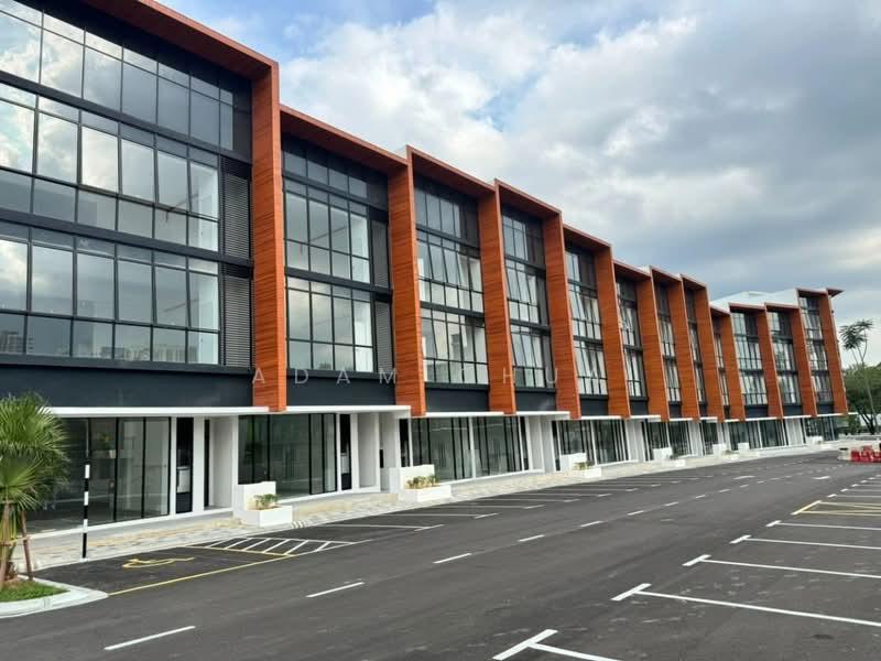 Business Boulevard @ Central Park Tampoi - 1