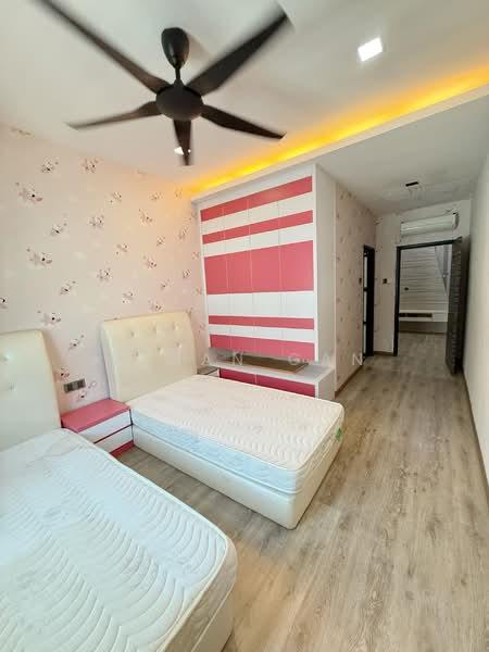 Seri Austin Seri Austin Seris Austins - 5