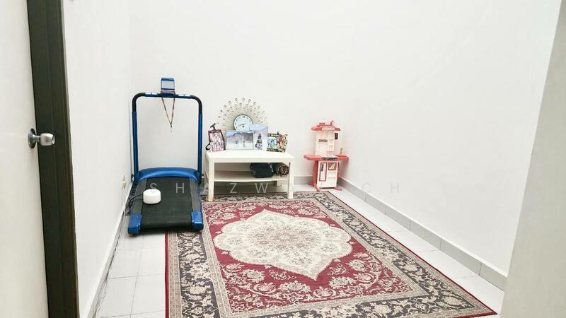 Double Storey Terrace Taman Saujana Rawang - 5