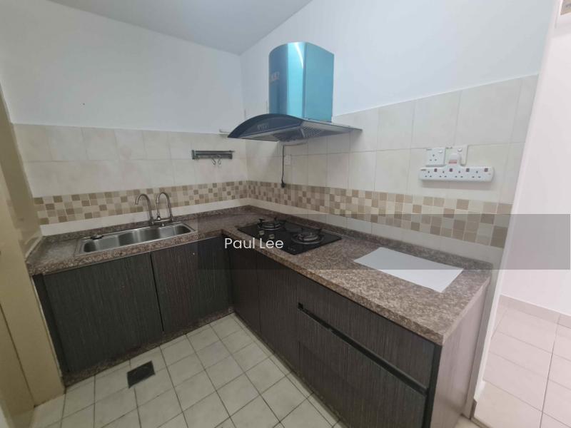 Puteri Bayu Apartment - 4